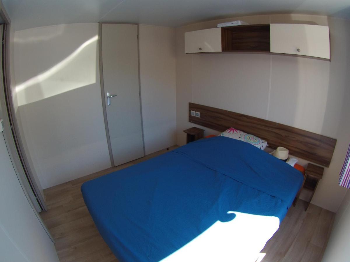 La Carabasse / Mazet 69 Hotel Vias Eksteriør billede